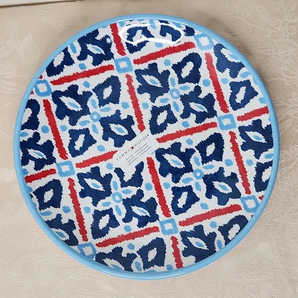 Tommy Hilfiger melamine plate set of 4 dinner and salad plate red white blue - Picture 7 of 14